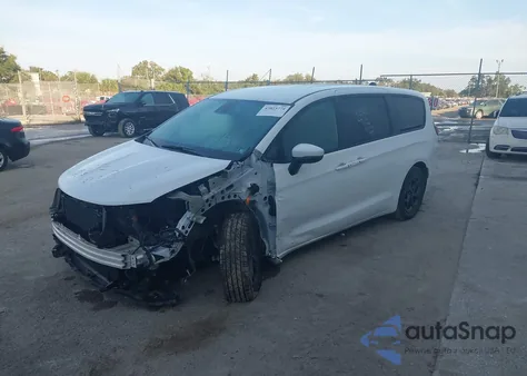 2023 Chrysler Pacifica Hybrid Touring L z USA, uszkodzony, nr VIN 2C4RC1L7XPR502950